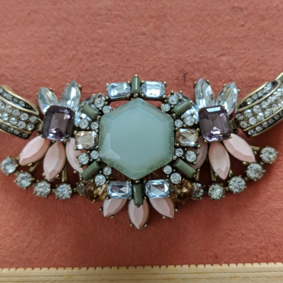 JCrew statement necklace multicolor - Picture 2 of 4